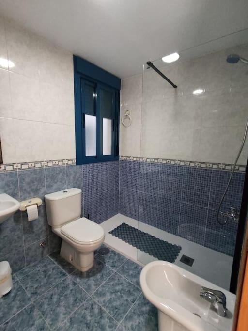 Ayala Beach Apartment Малага Экстерьер фото