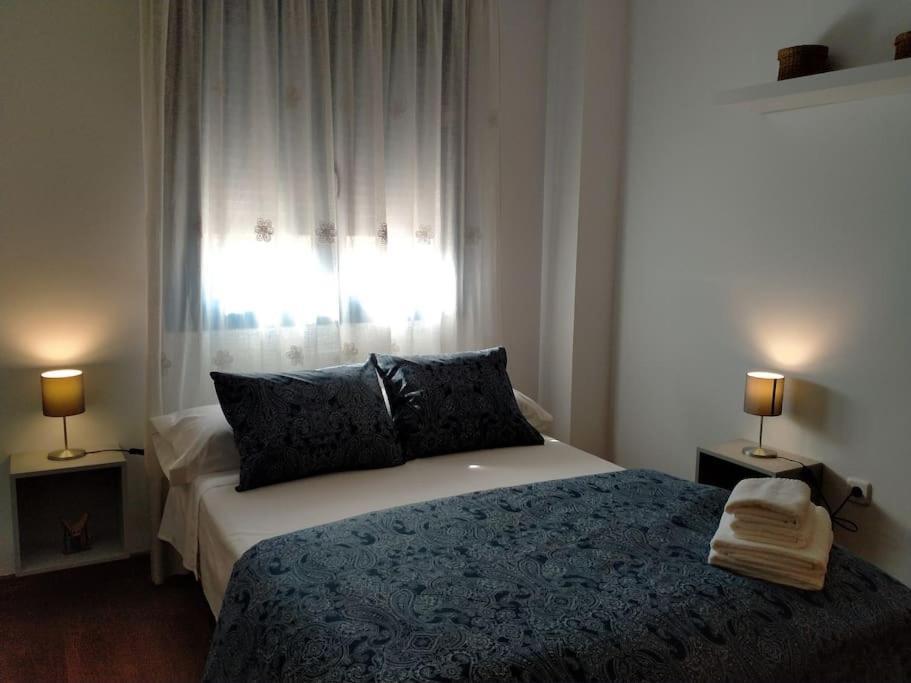 Ayala Beach Apartment Малага Экстерьер фото