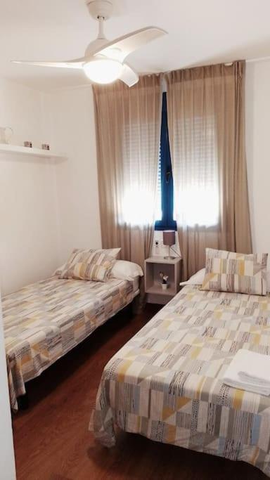 Ayala Beach Apartment Малага Экстерьер фото